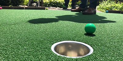 image of mini golf